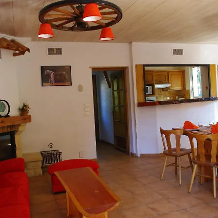 Location Et * Roquebrune-sur-Argens