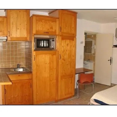 Location Et Nyaraló *